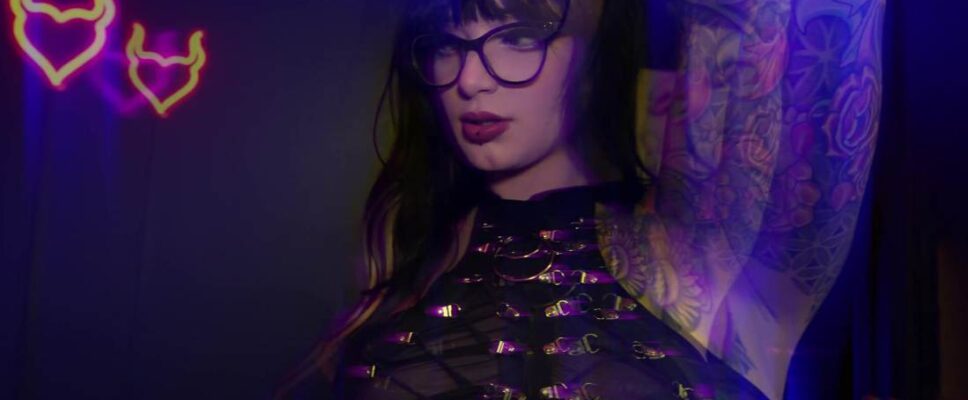 86% off GothGirlfriends Discount